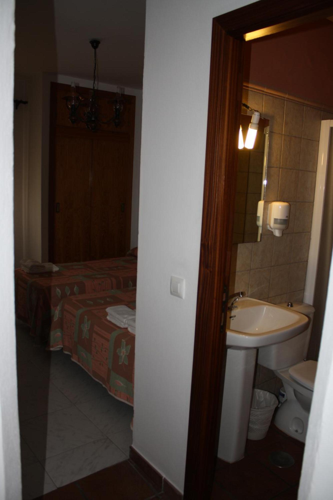 Hostal Torre De Guzman Conil De La Frontera Zewnętrze zdjęcie